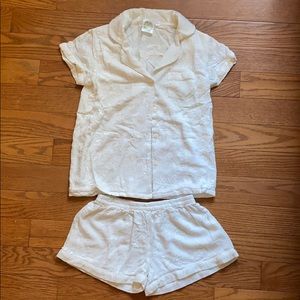 White pajama set with lace detail